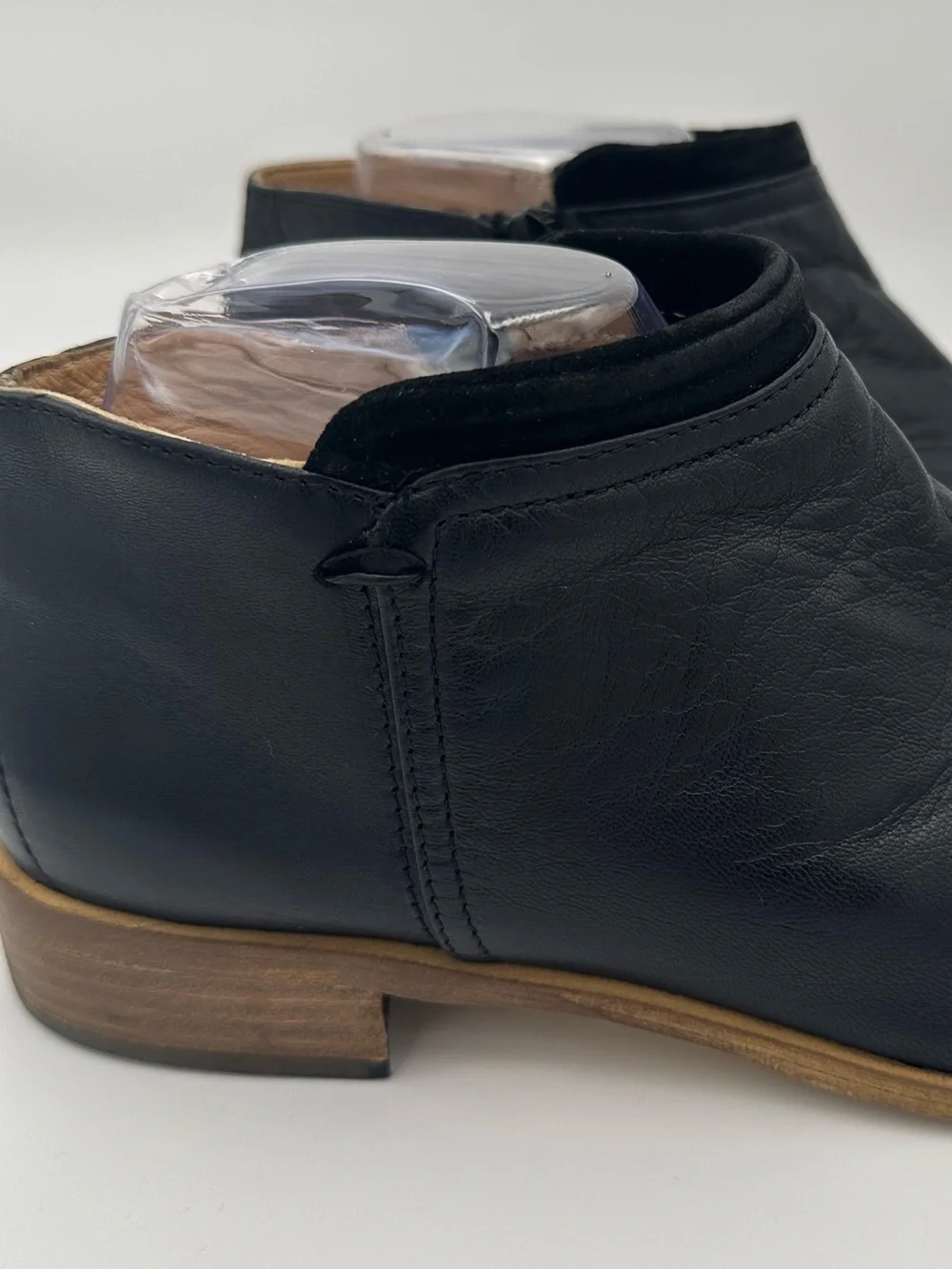 Avellini Women's Soft‎ Leather Pointed Toe Ankle Boots Size EU 40
